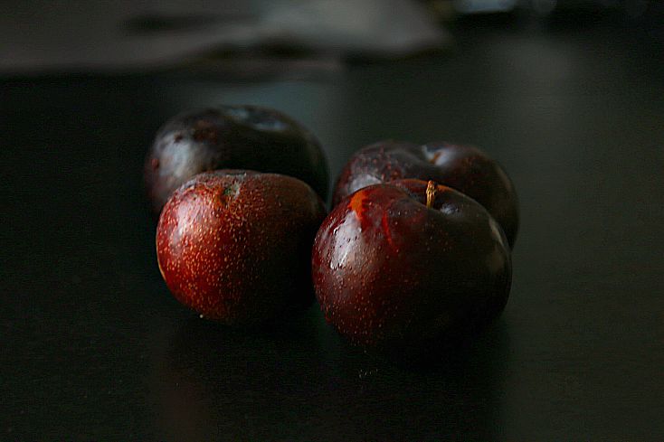 pluot 1