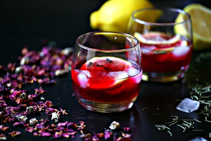 Refreshing Hibiscus, Lemon, and Cloves Drink