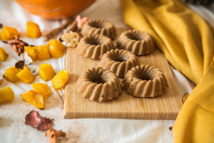 Paleo Pumpkin mini bundt cake