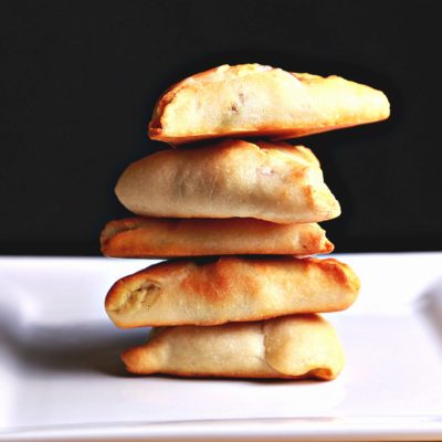 Arabic Spinach Pastries (Fatayer Sbankh)