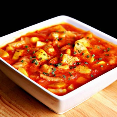 Zucchini with Tomato Stew (Kosa w Bandoora)