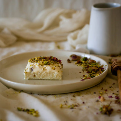 Lebanese Semolina pudding (Layali Lebnan)