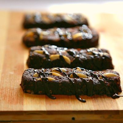 No-bake Spicy Chocolate Bars