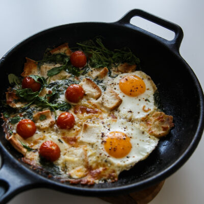 Eggs & Rocket Leaves with Croutons